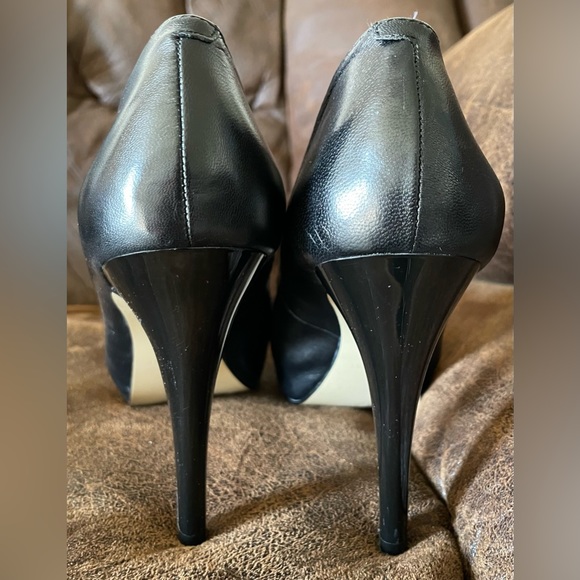 Nine West Heels - Picture 2 of 6